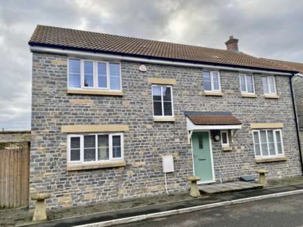 4 Bedroom Detached, Sutton Road, Somerton