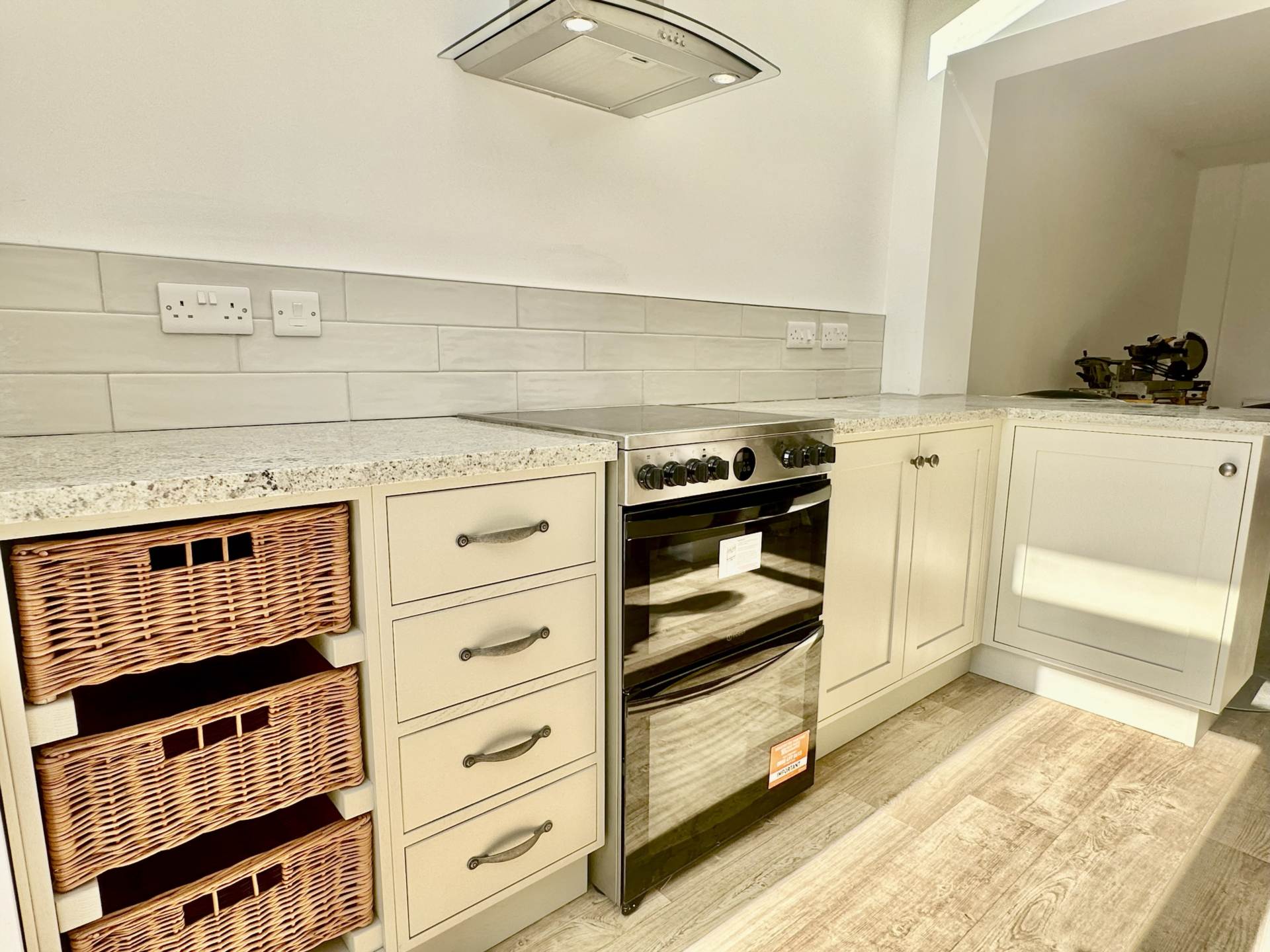Deverill Rd, Warminster, Image 3