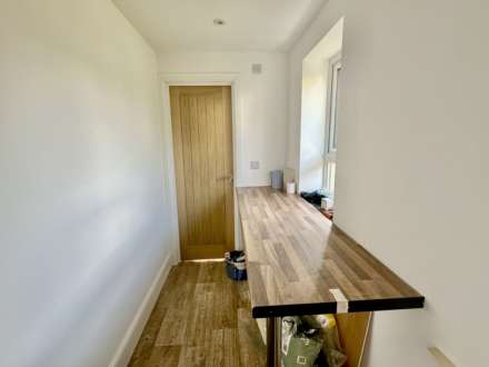 Deverill Rd, Warminster, Image 7
