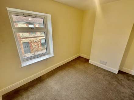 Deverill Rd, Warminster, Image 9