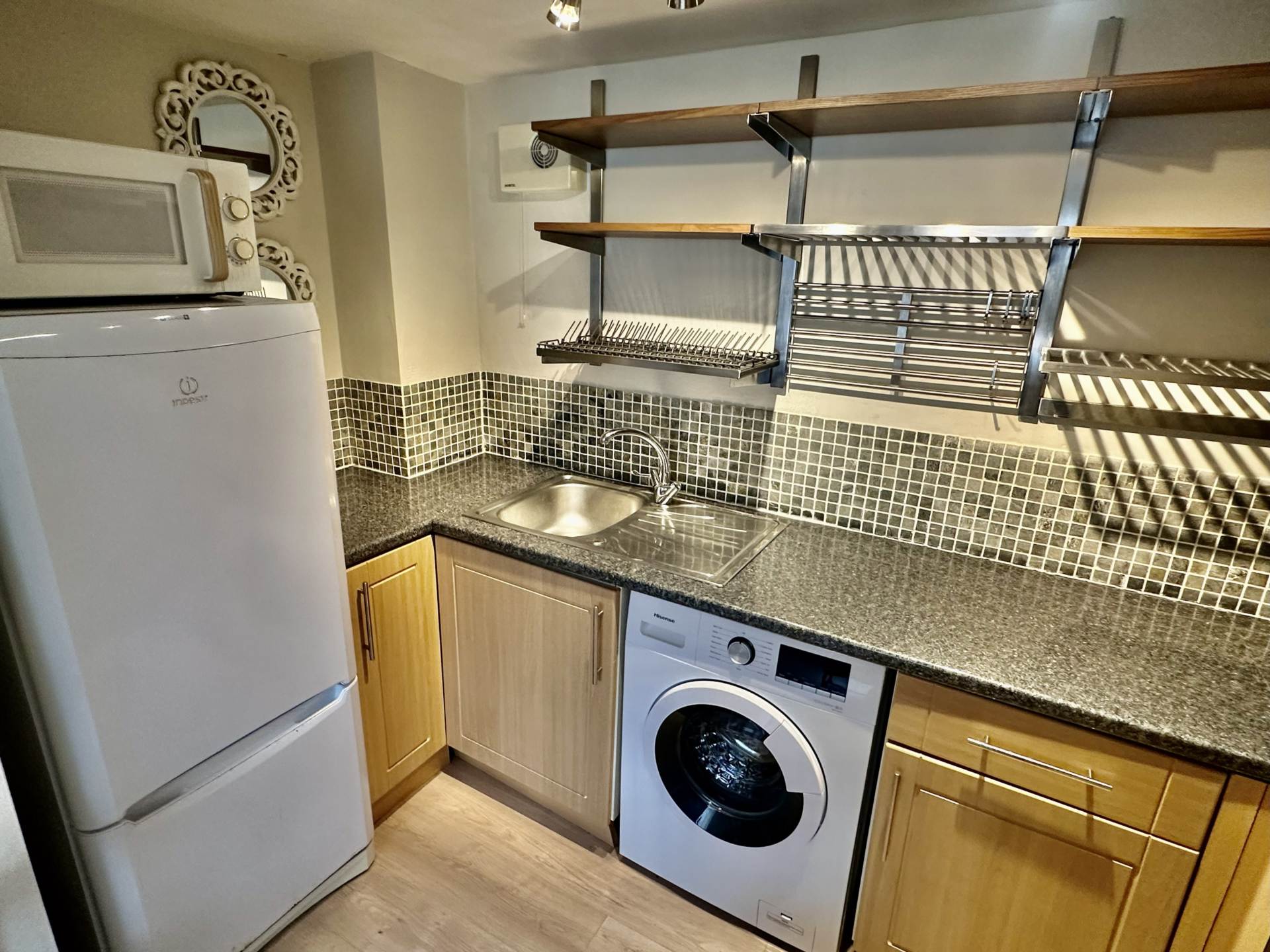 Viney's Yard, Bruton, Image 3