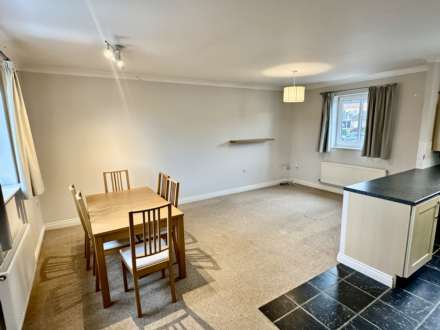 Brabant Way, Westbury, Image 3