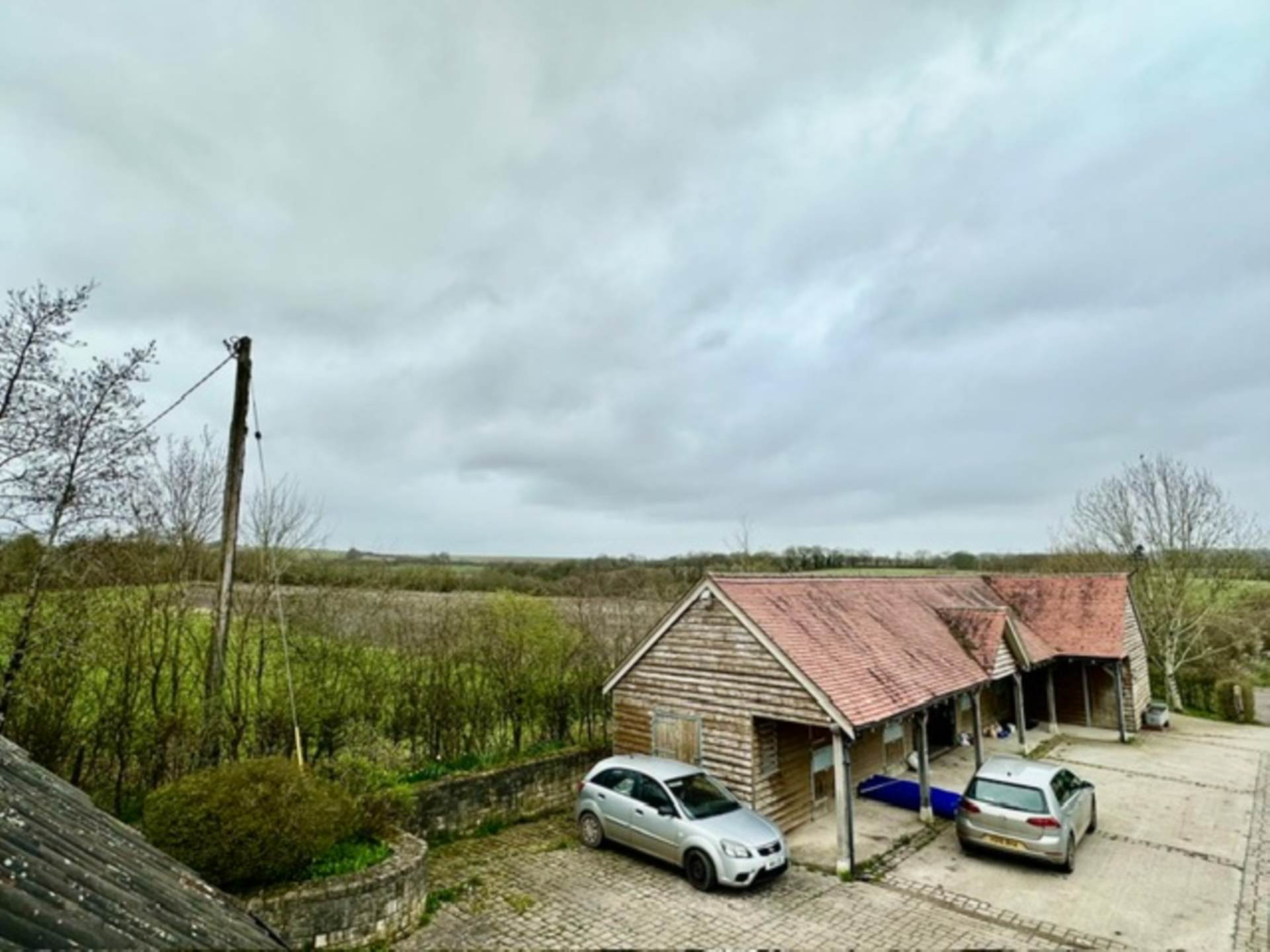 Charnage, Mere, Image 10