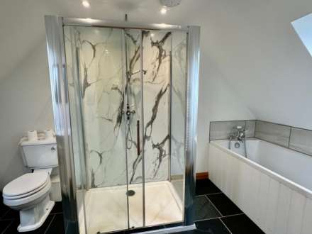 Charnage, Mere, Image 8