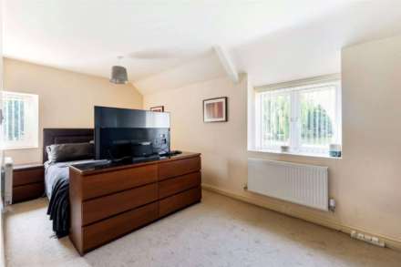 Marston Bigot, Image 6