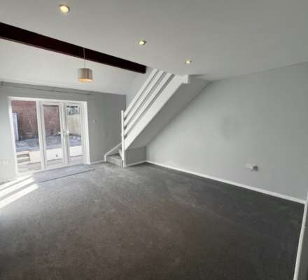 Nightingale Avenue, Frome, Image 2