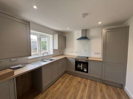 Station Road, Castle Cary, Image 2