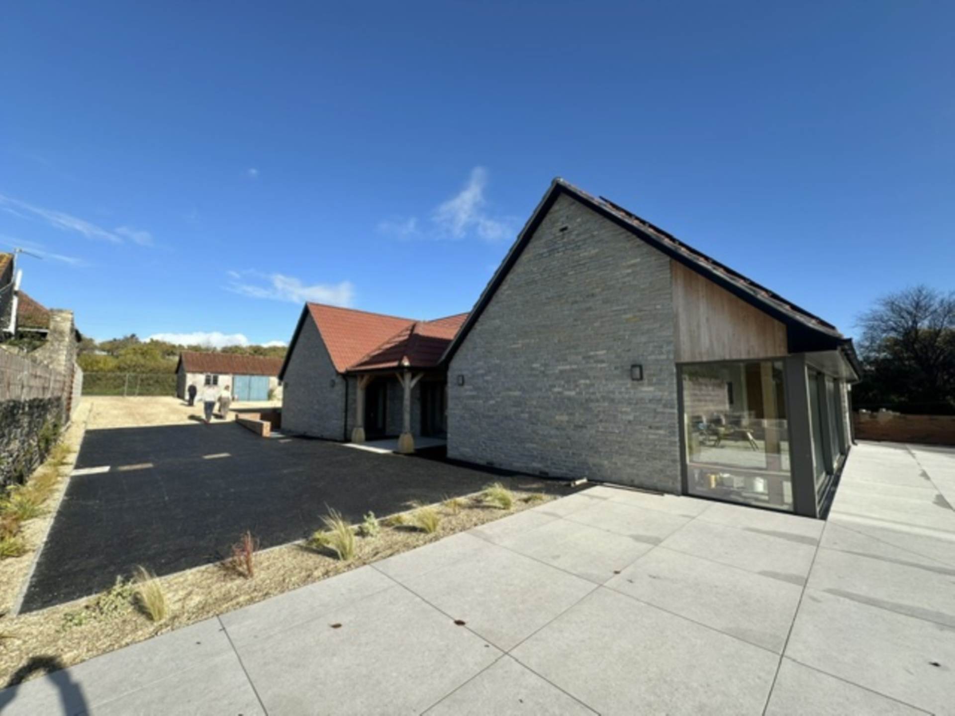 Wearne, Image 1