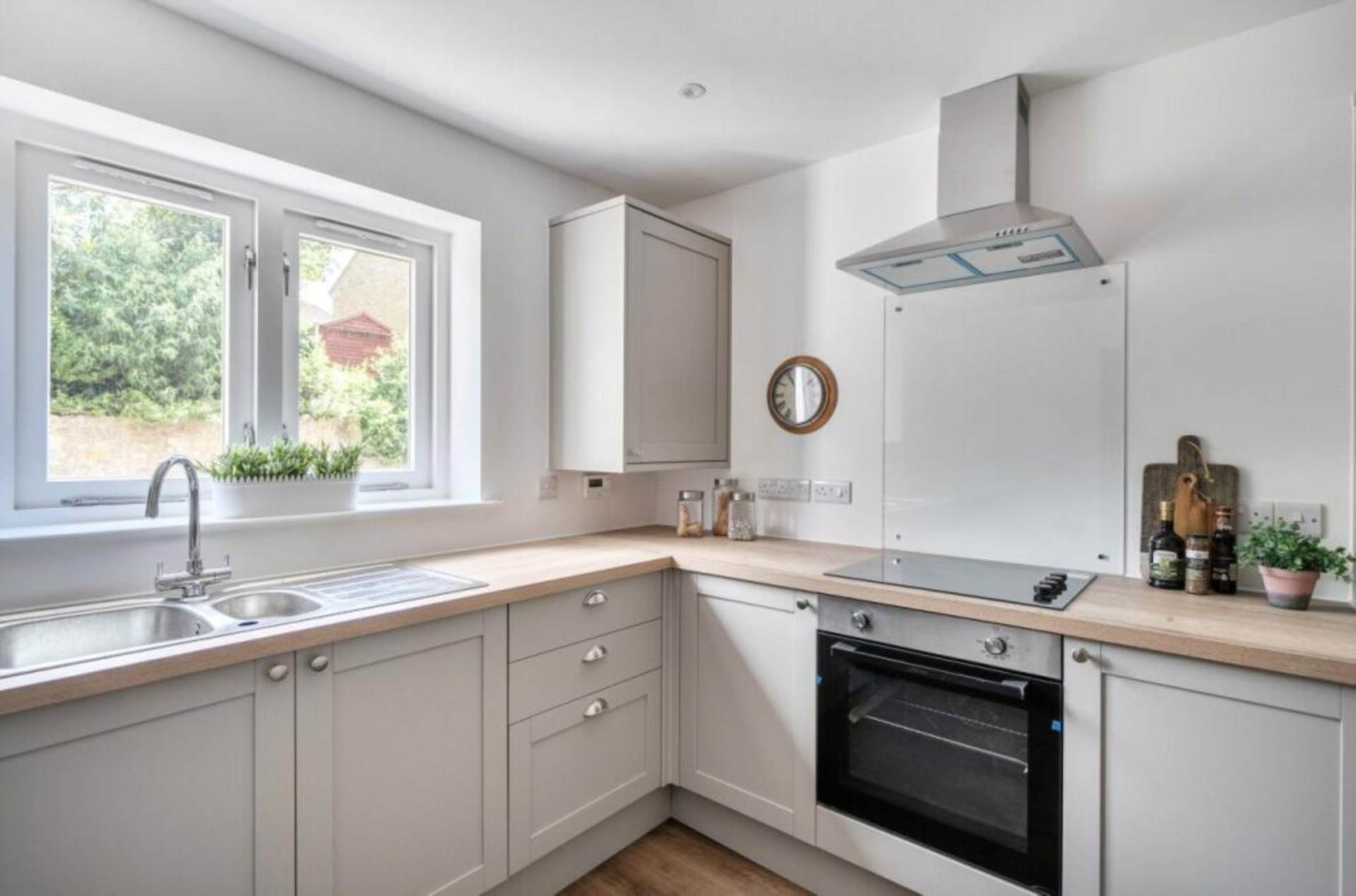 Station Road, Castle Cary, Image 3