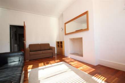 Milton Avenue, Highgate, N6, Image 4