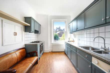 Winchester Place, Highgate, N6, Image 10