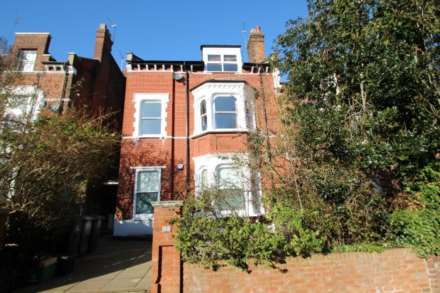 Winchester Place, Highgate, N6, Image 2