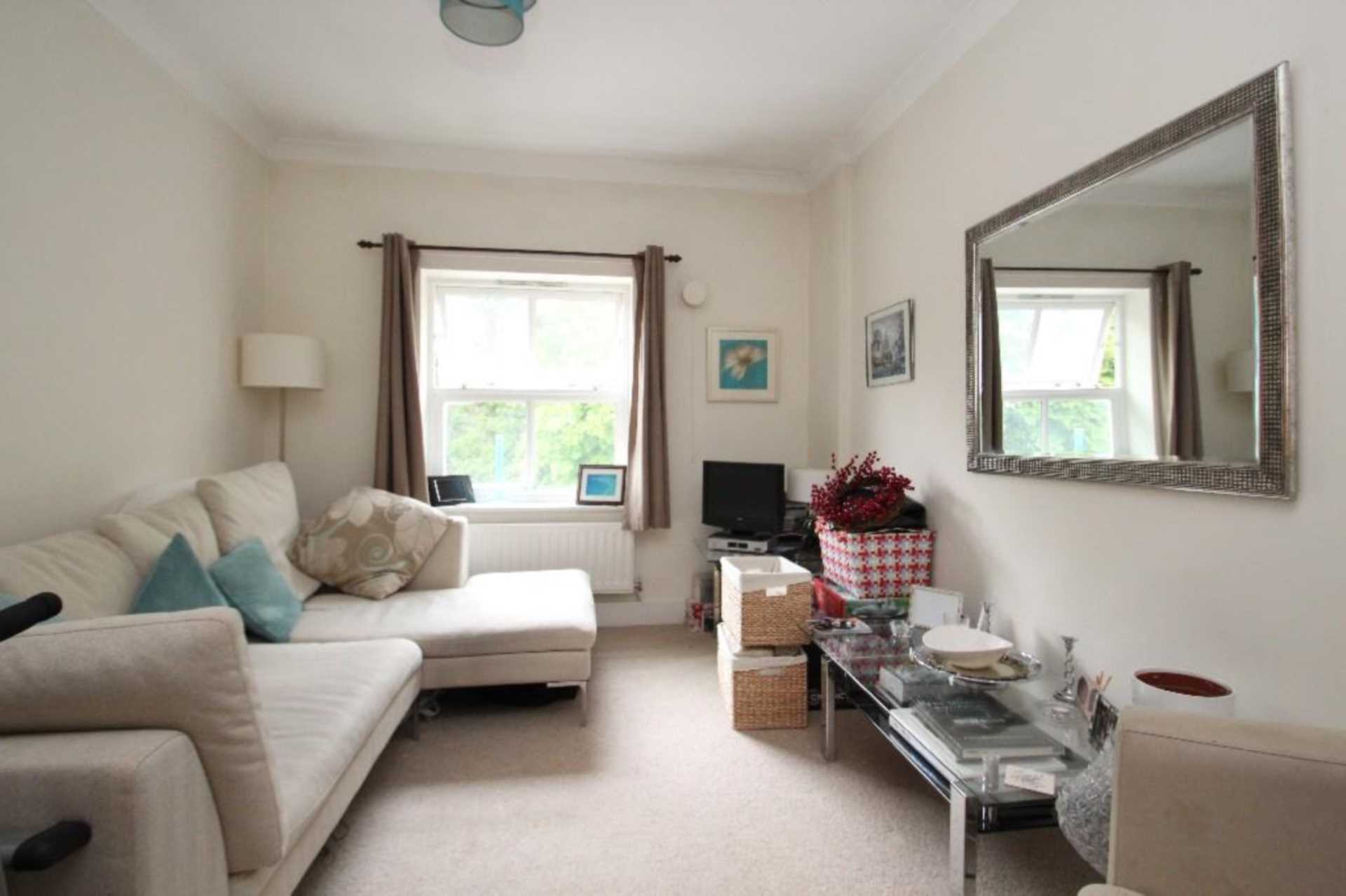 Archway Road, Highgate, N6, Image 1