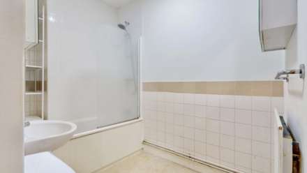 Archway Road, Highgate, N6, Image 10