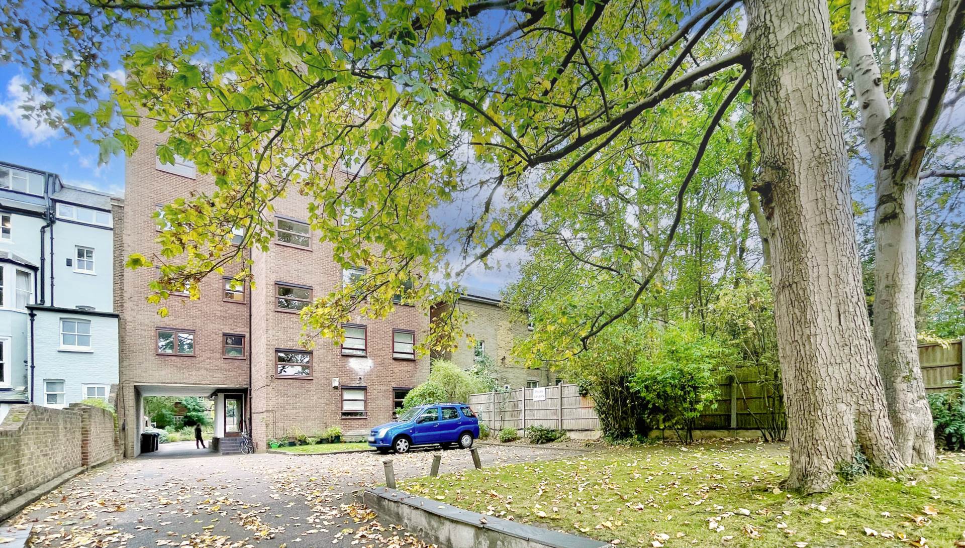 Hornsey Lane, Highgate, N6, Image 3