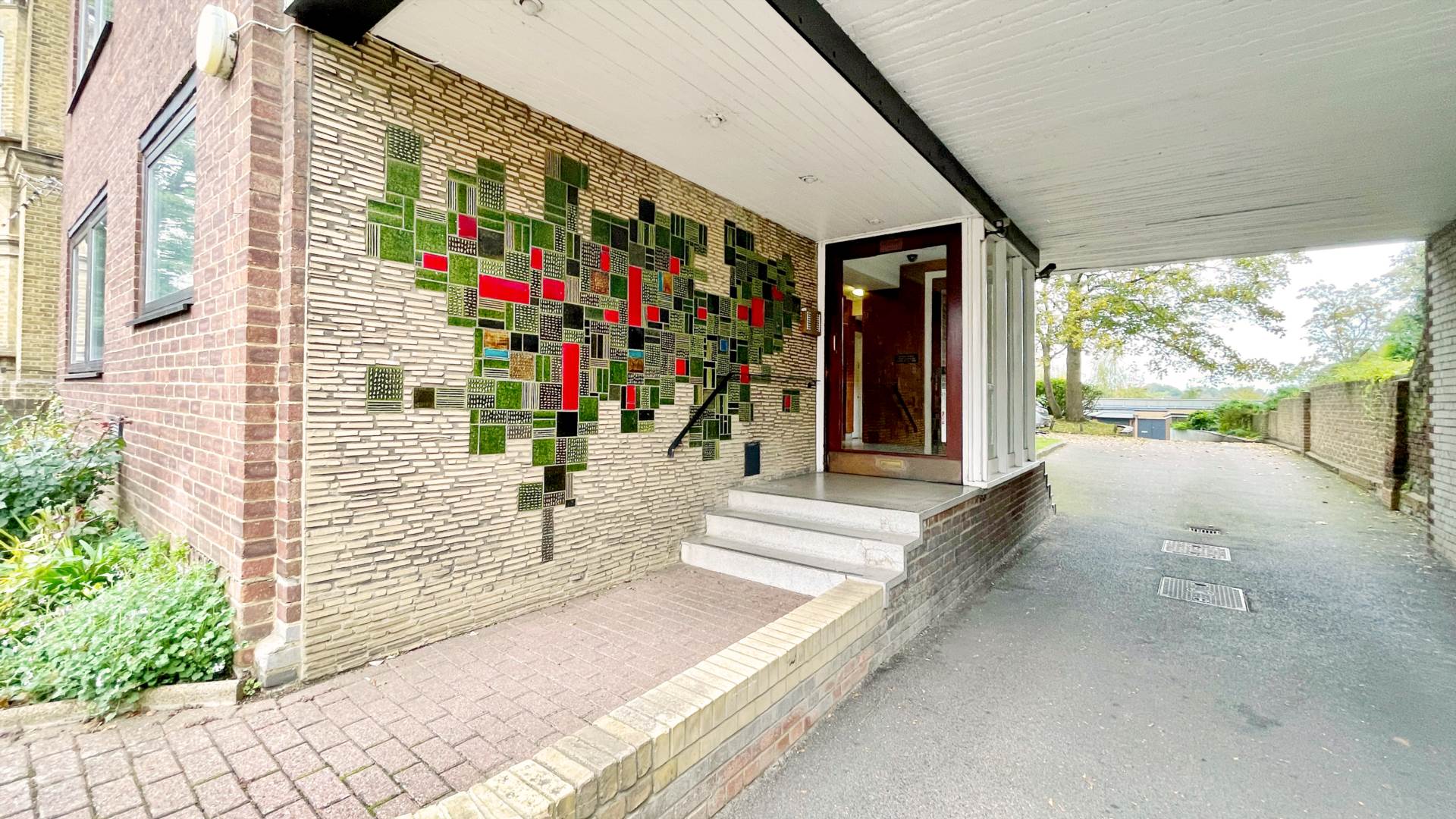 Hornsey Lane, Highgate, N6, Image 5