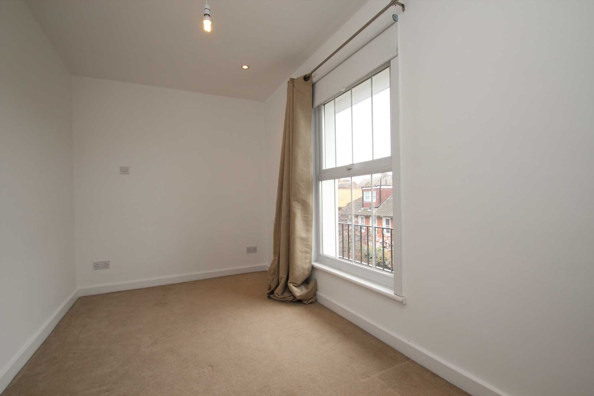 North Road, Highgate, N6, Image 11