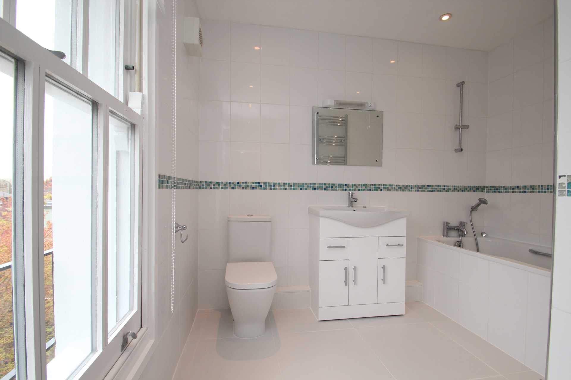 North Road, Highgate, N6, Image 14