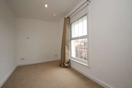 North Road, Highgate, N6, Image 11