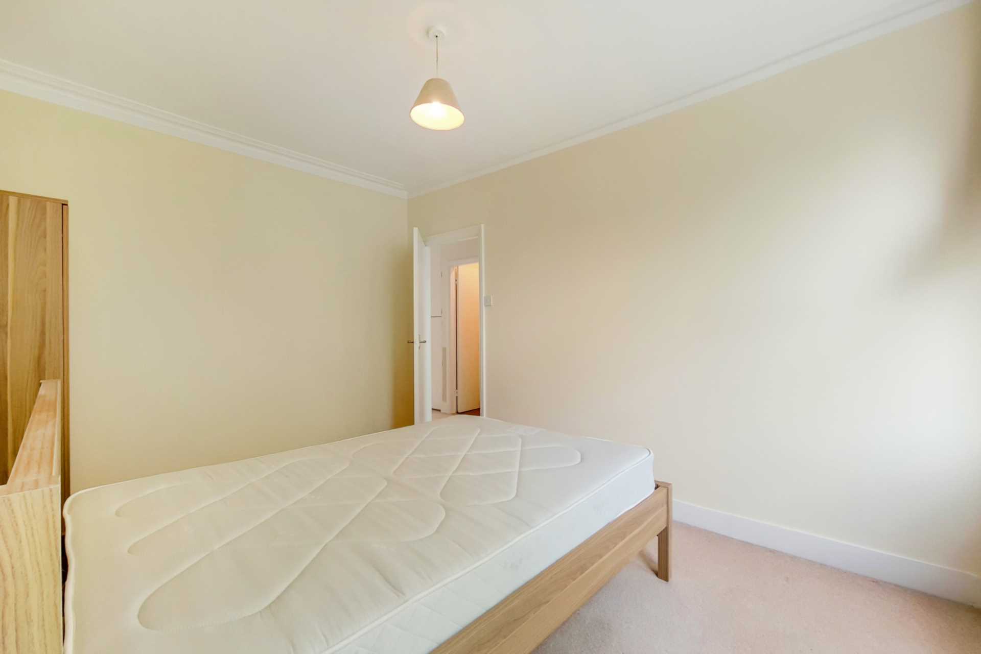 Dresden Road, Whitehall Park, N19, Image 8
