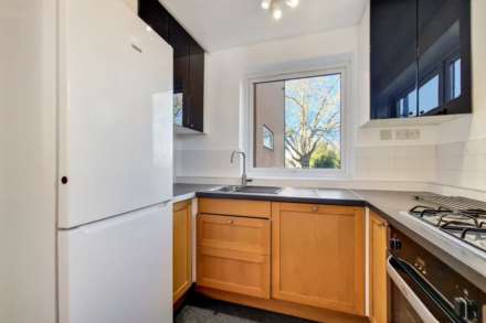 Shepherds Hill, Highgate, N6, Image 9