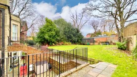 Bishopswood Road, Highgate, N6, Image 7