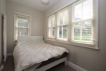 Cromwell Avenue, Highgate, N6, Image 6