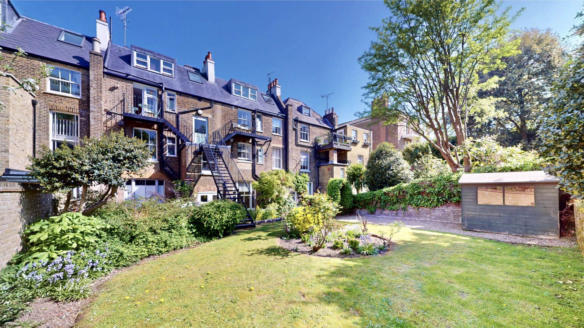Hampstead Lane, Highgate, N6, Image 6