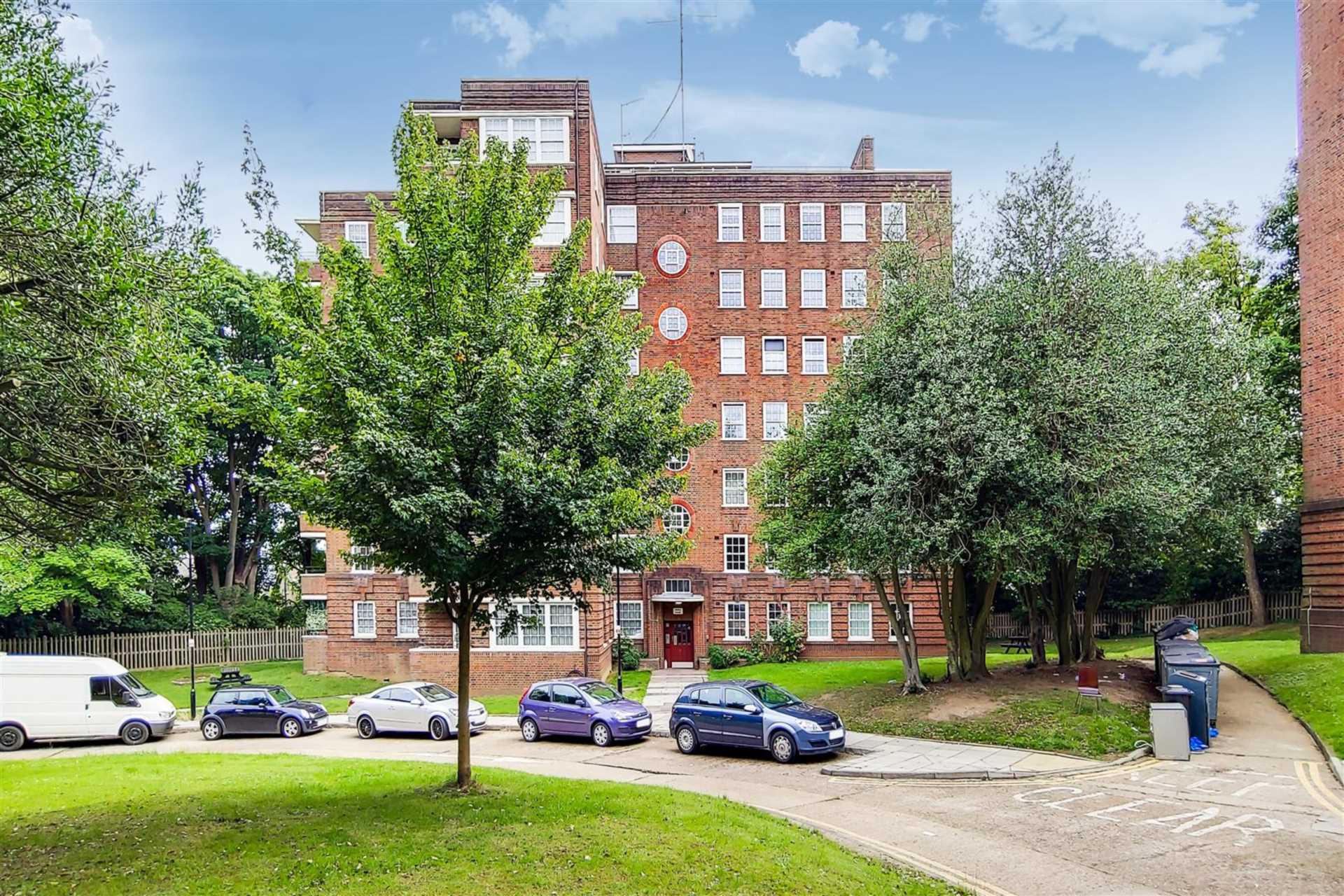 Hillcrest, Highgate, N6, Image 4