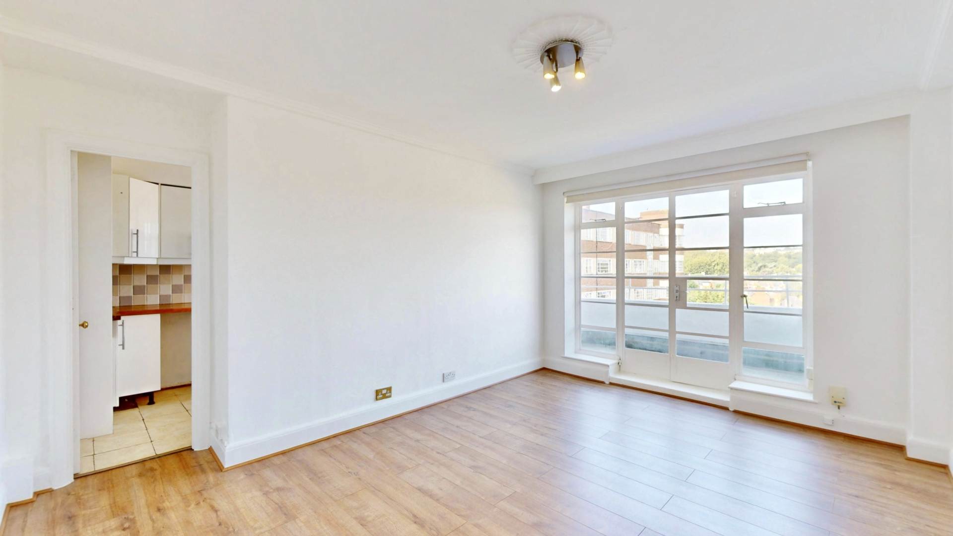Hornsey Lane, Highgate, N6, Image 2