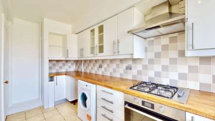 Hornsey Lane, Highgate, N6, Image 3