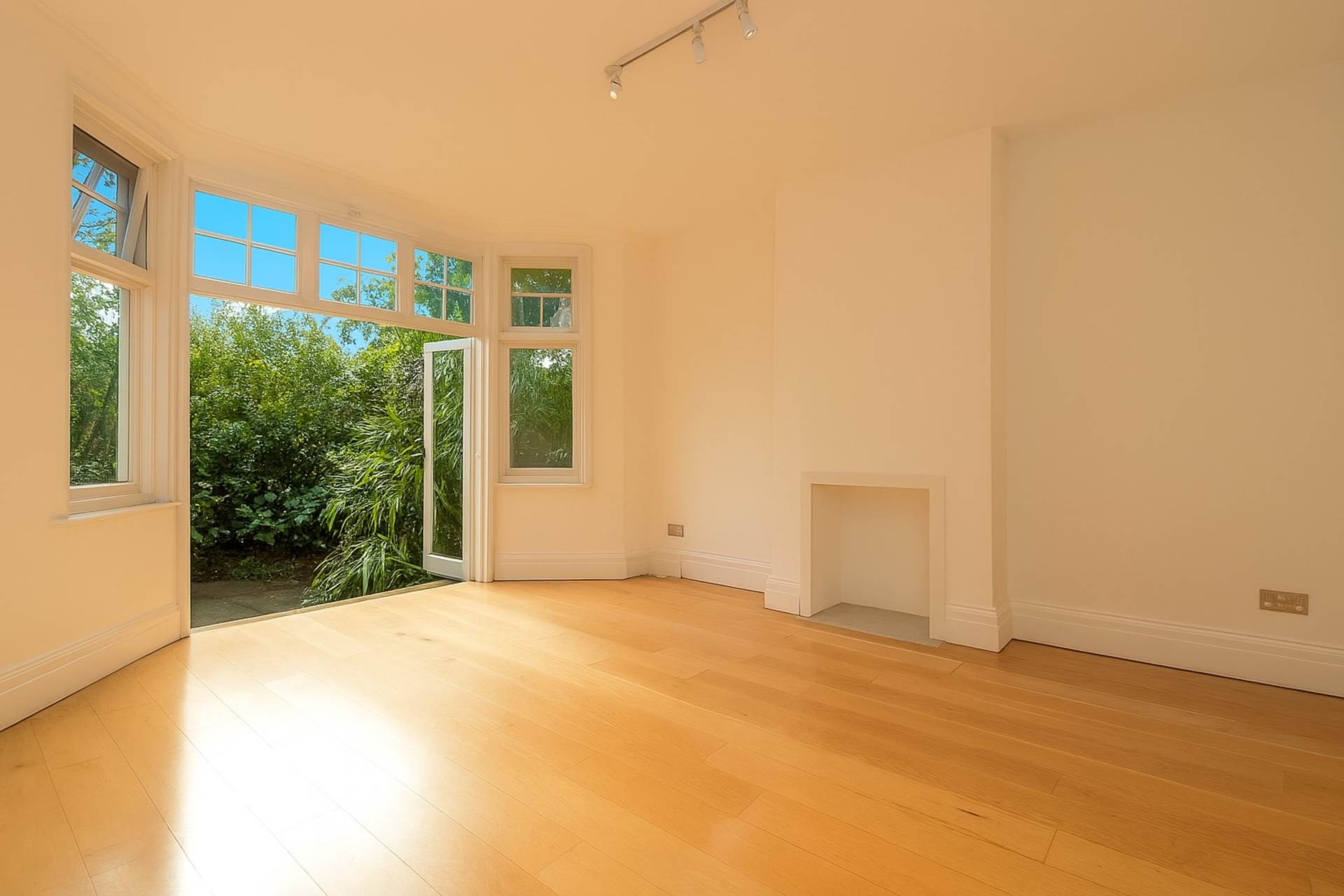 South Grove, Highgate, N6, Image 1
