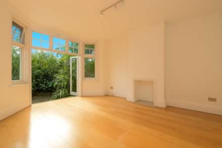 2 Bedroom Flat, South Grove, Highgate, N6