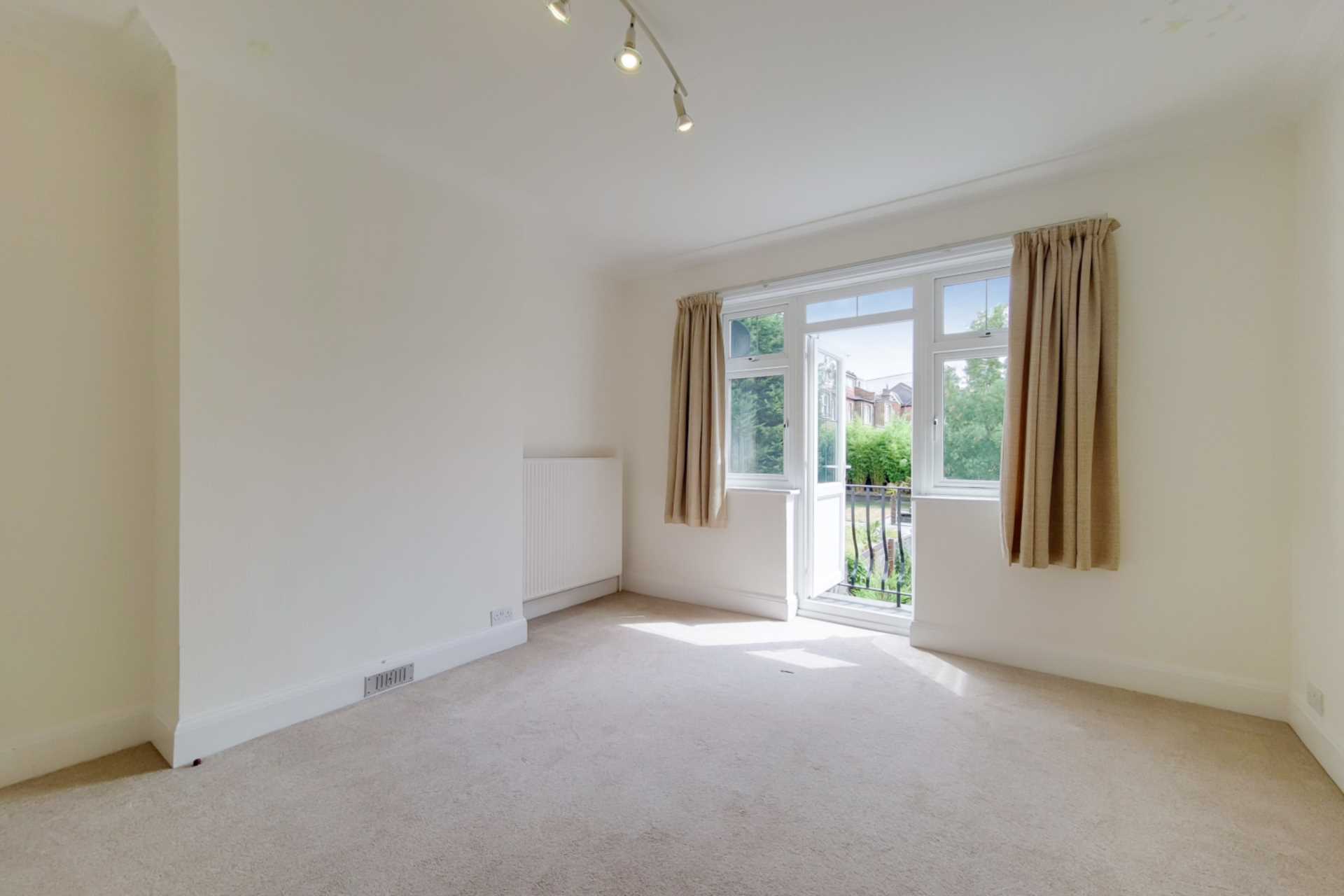 Creighton Avenue, East Finchley, N2, Image 8