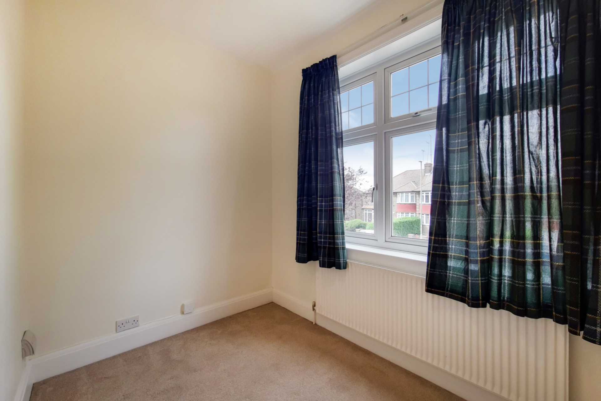 Creighton Avenue, East Finchley, N2, Image 9