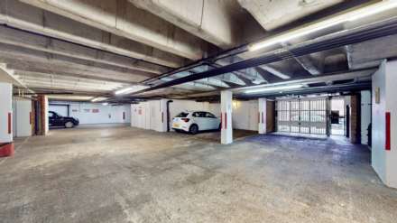 Thornbury House, Thornbury Square, N6, Image 9