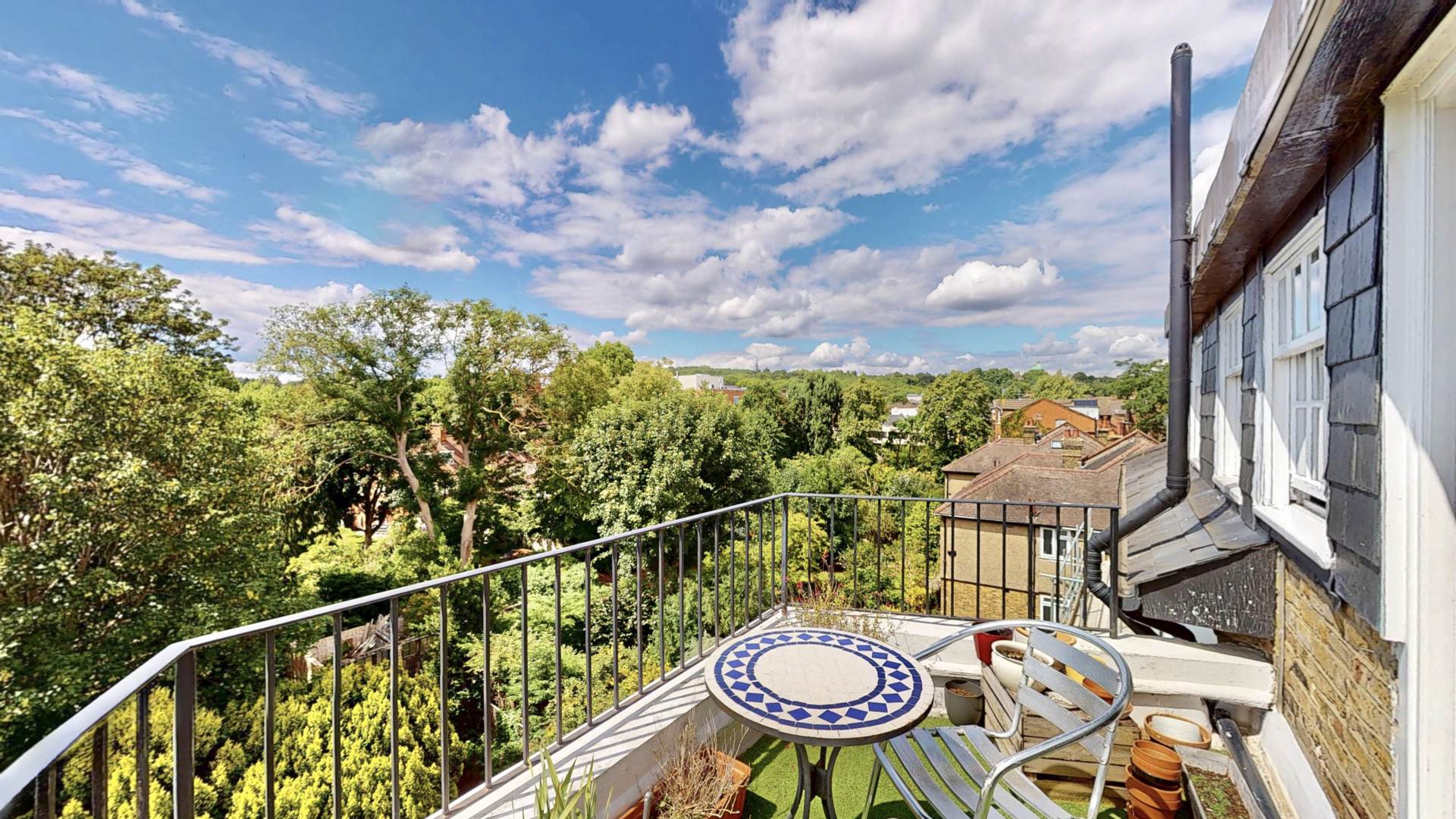 Dartmouth Park Avenue, Dartmouth Park, NW5, Image 2