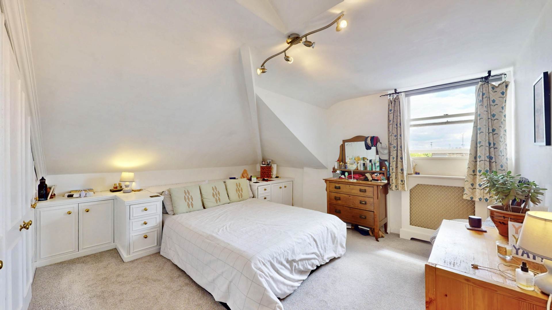 Dartmouth Park Avenue, Dartmouth Park, NW5, Image 5