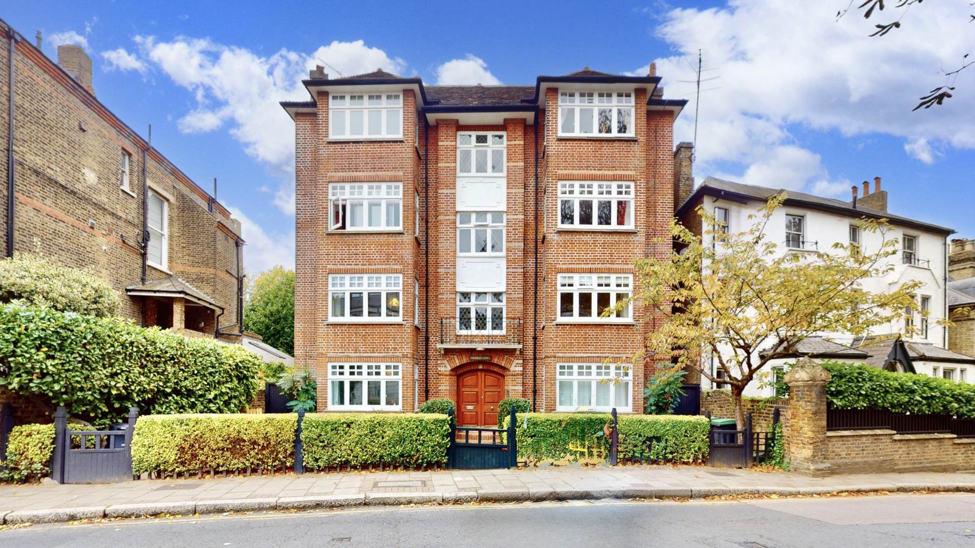 Southwood Lane, Highgate, N6, Image 1