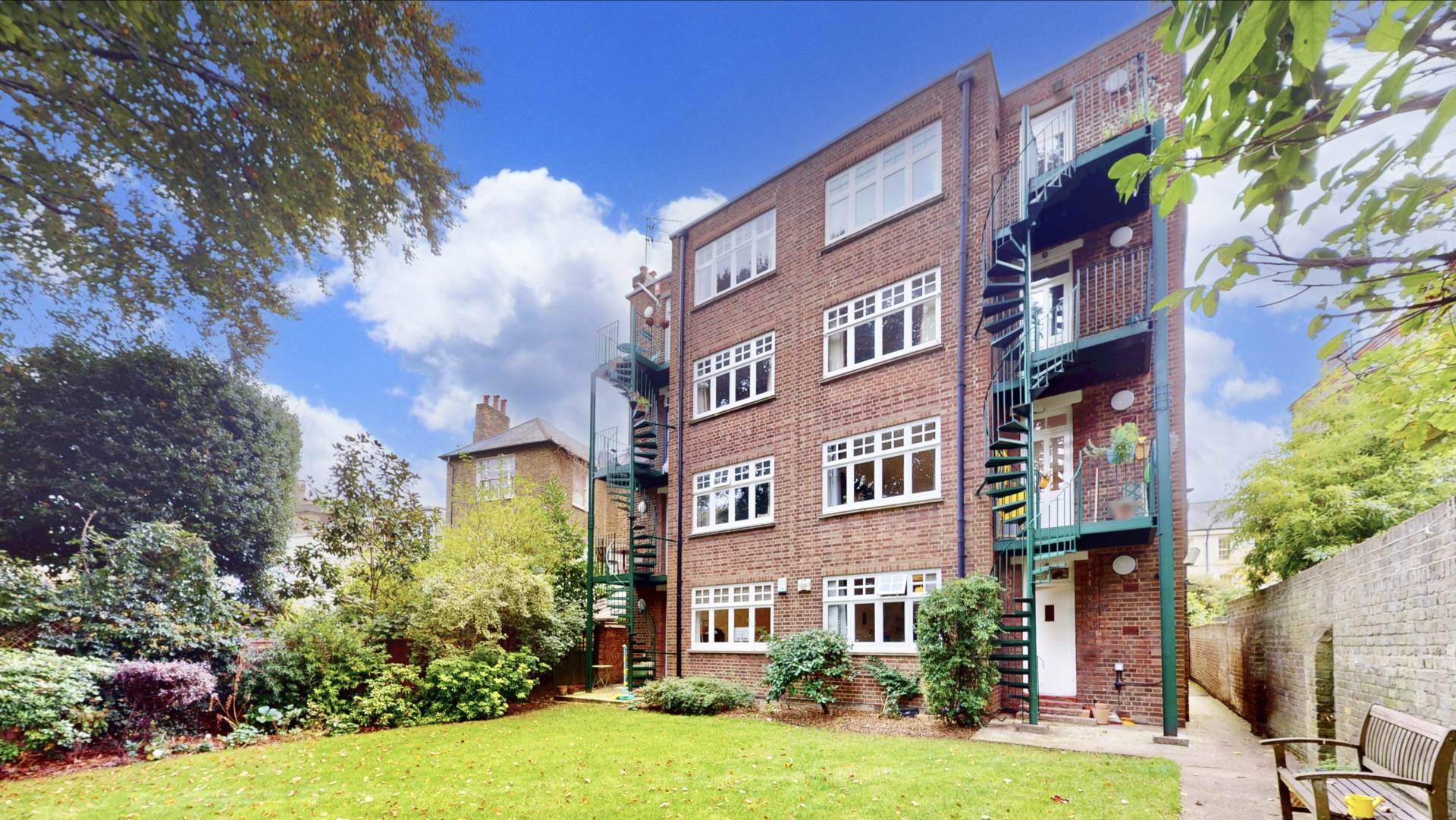 Southwood Lane, Highgate, N6, Image 8