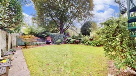 Southwood Lane, Highgate, N6, Image 7