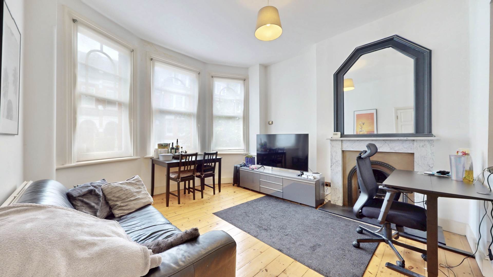Milton Avenue, Highgate, N6, Image 3