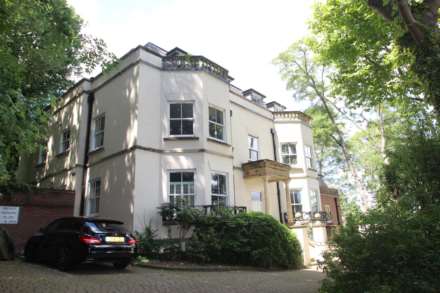 2 Bedroom Apartment, Cholmeley Park, Highgate, N6