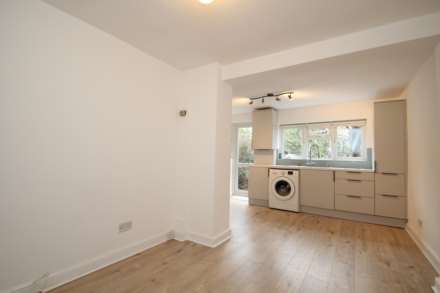 Witley Road, Archway, N19, Image 4