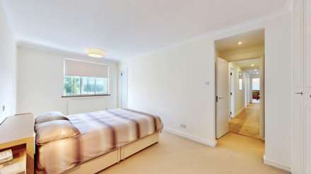 St. Johns Wood Park, St Johns Wood, NW8, Image 17