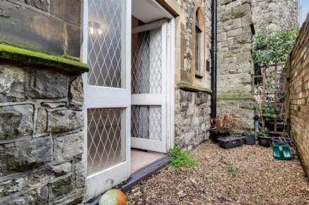 Cromwell Avenue, Highgate, N6, Image 10