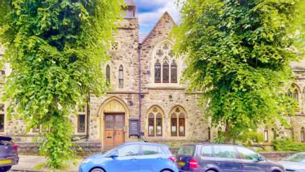 Cromwell Avenue, Highgate, N6, Image 2