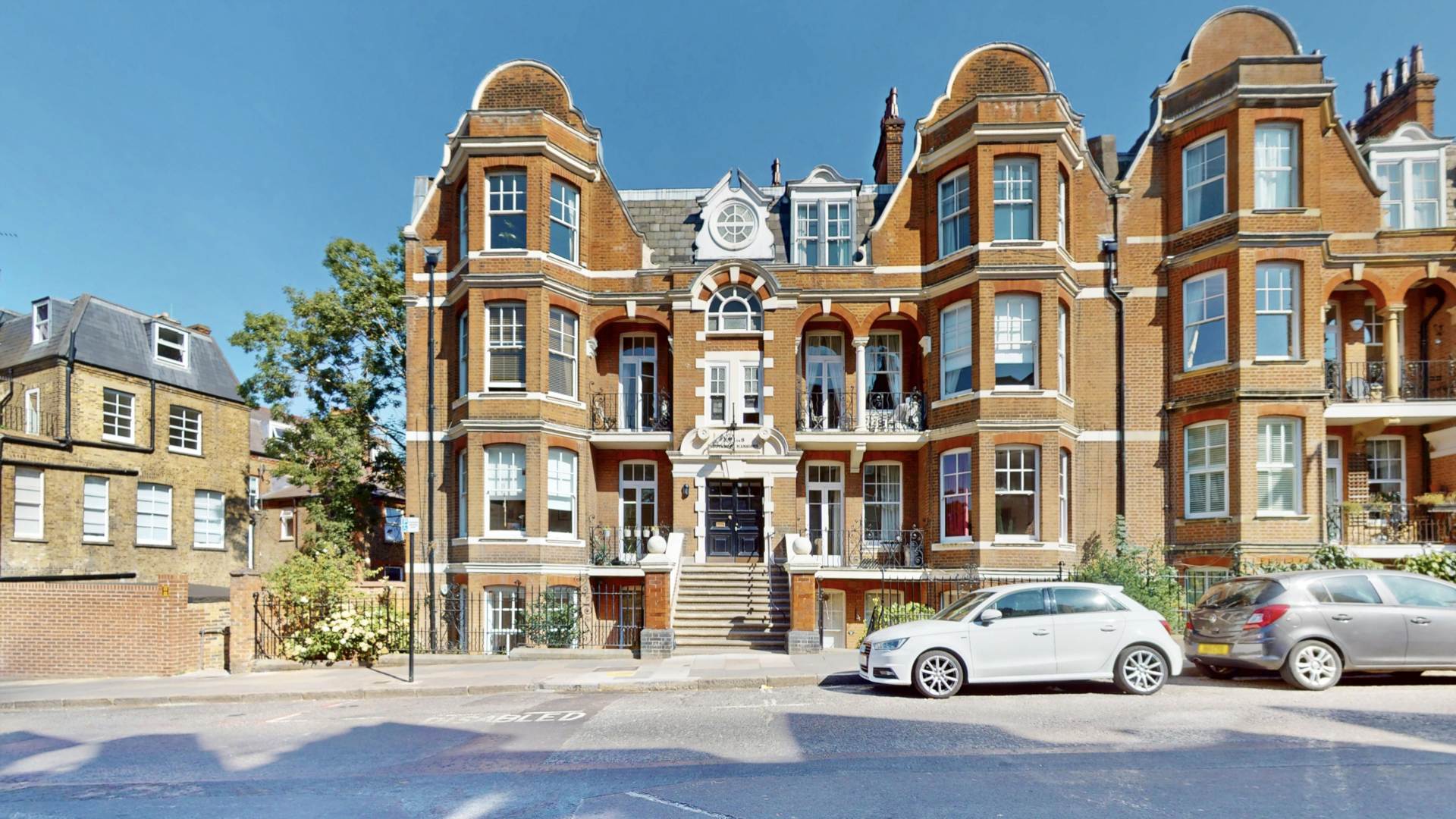 Southwood Lane, Highgate, Image 1