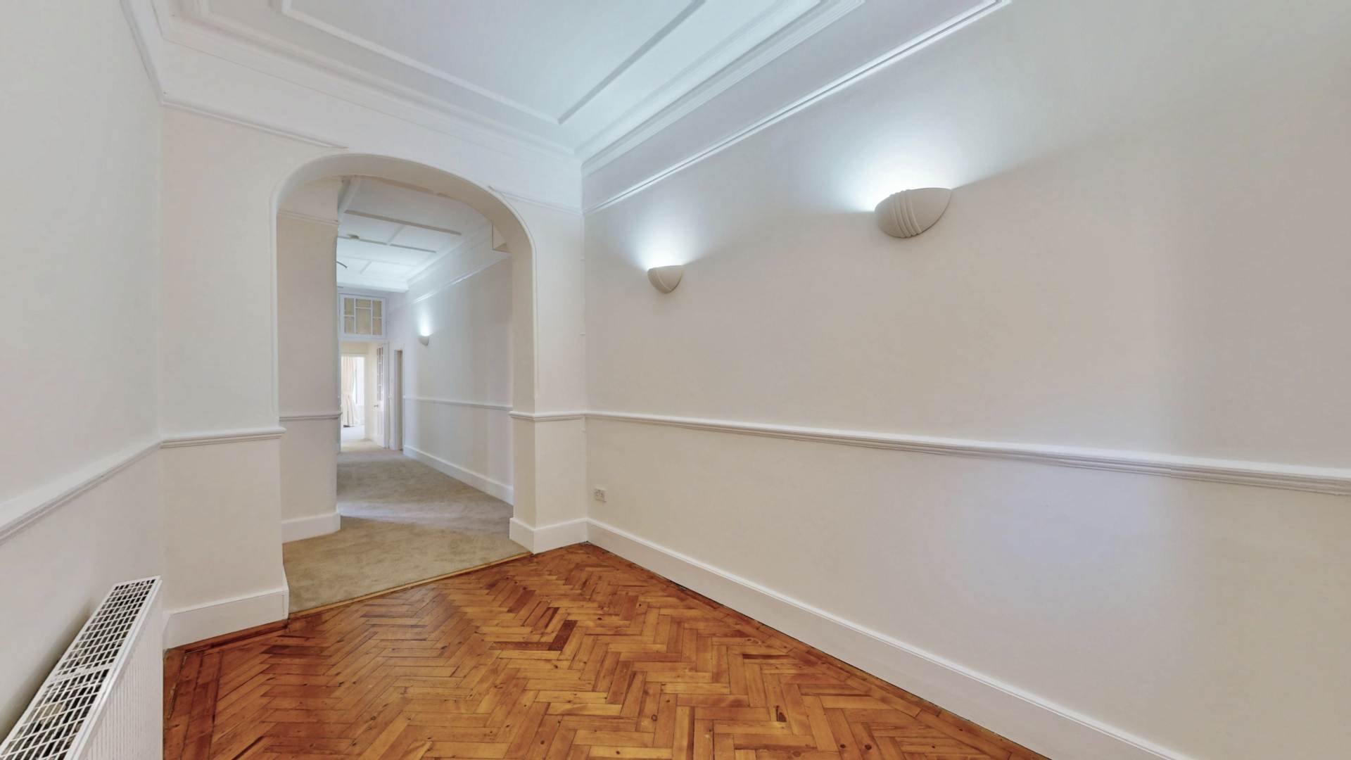 Southwood Lane, Highgate, Image 13