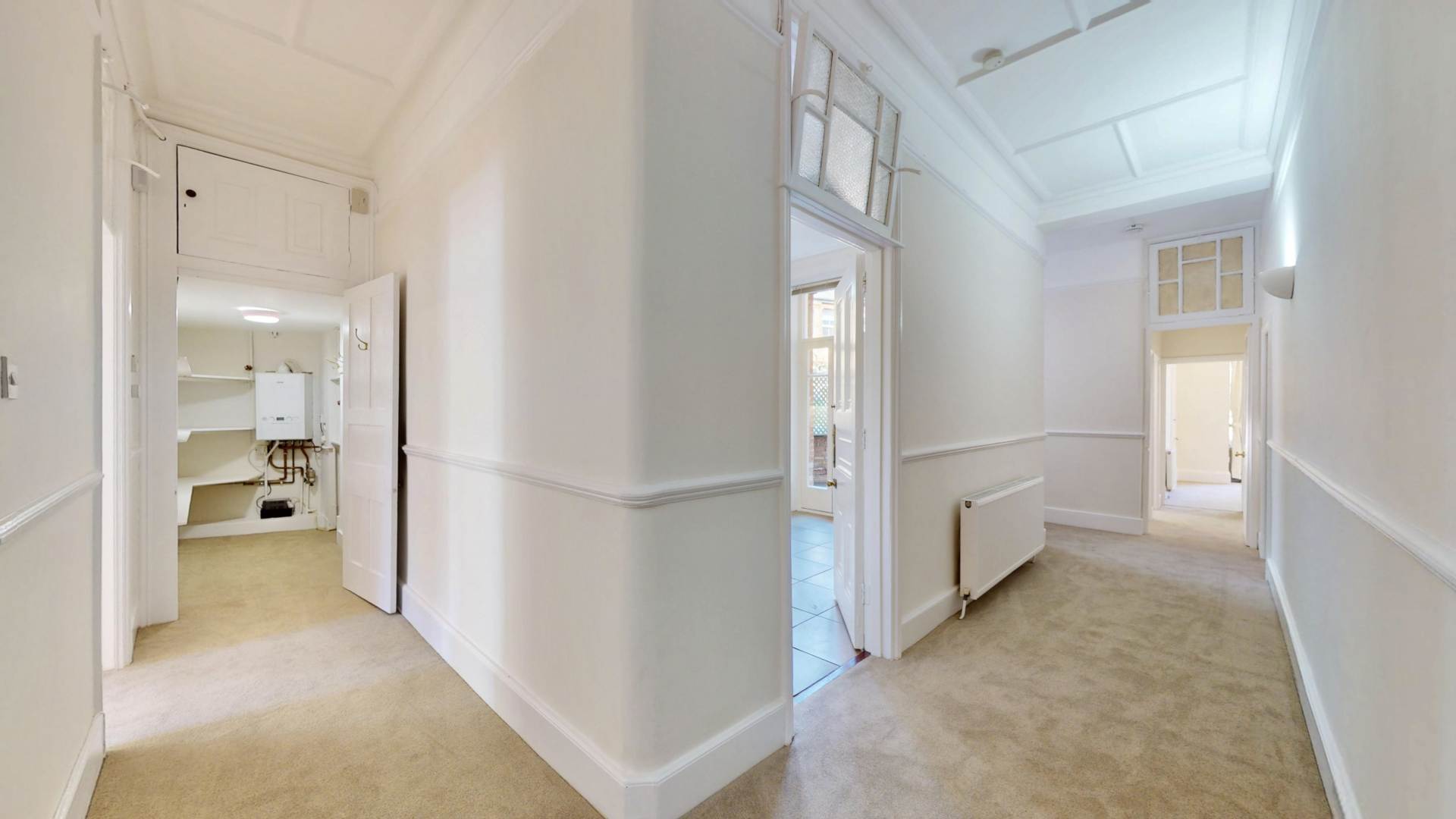 Southwood Lane, Highgate, Image 14